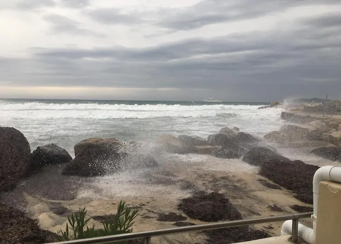 A L' Oree De L'o Apartment *